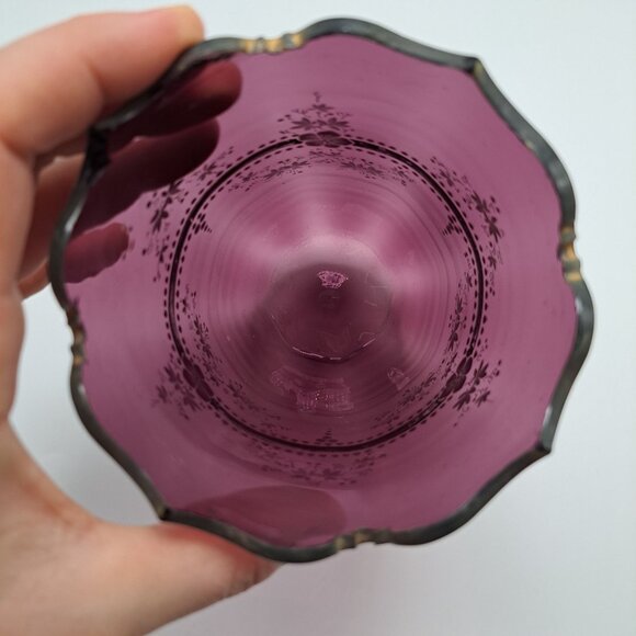 Hand-Painted Amethyst Enamel Floral Vase With Scalloped Rim - Picture 14 of 16